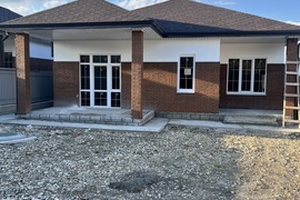 Дом 137 м² на участке 4 сот.